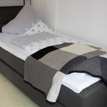 Ein Gemuetliches Zimmer An Der Schweizer Grenze Bietingen Exteriör bild